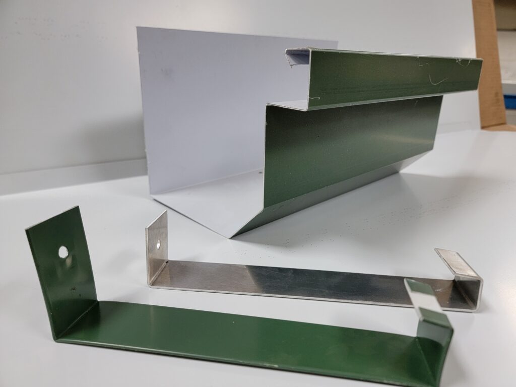Standard Chamfer Box Gutter